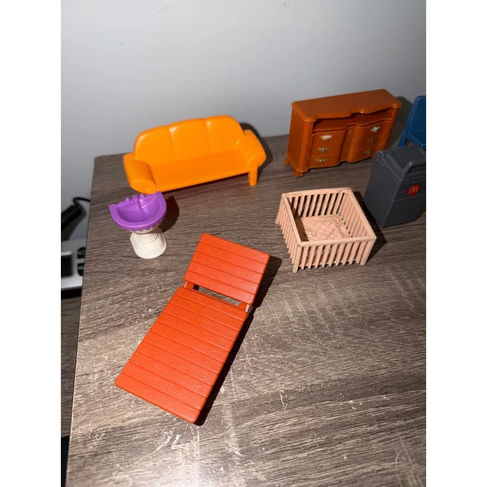 Vintage Mixed Dollhouse Furniture Lot some unmarked Bed Sofa Dresser 11pc
